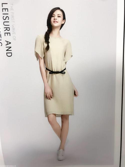 服装批发货源 品牌女装批发厂家图片